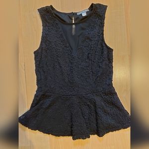 Suzy Shier peplum lace top
